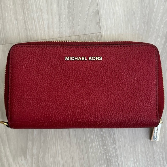 Michael Kors Dark Berry Leather Zip Wallet - Picture 1 of 8